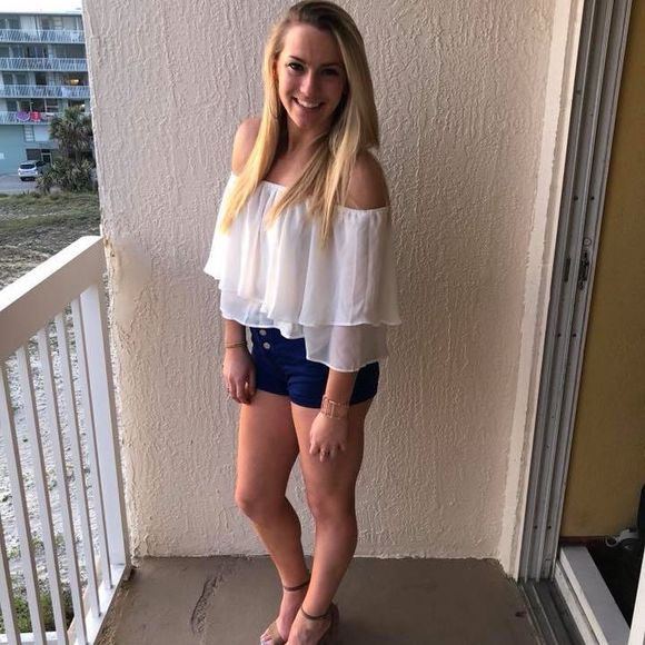 Meet your Posher, Kendra - Picture 1 of 8